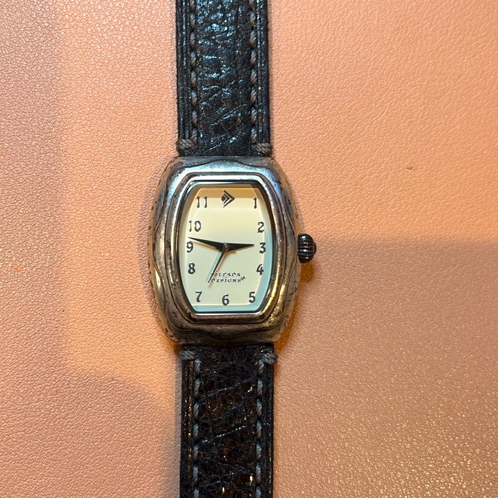 Silpada Watch Needs Battery